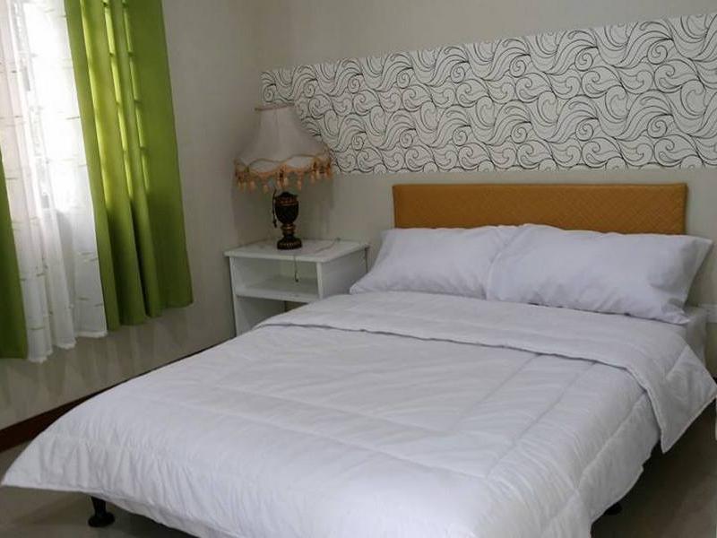 Big M Condotel Las Piñas Εξωτερικό φωτογραφία